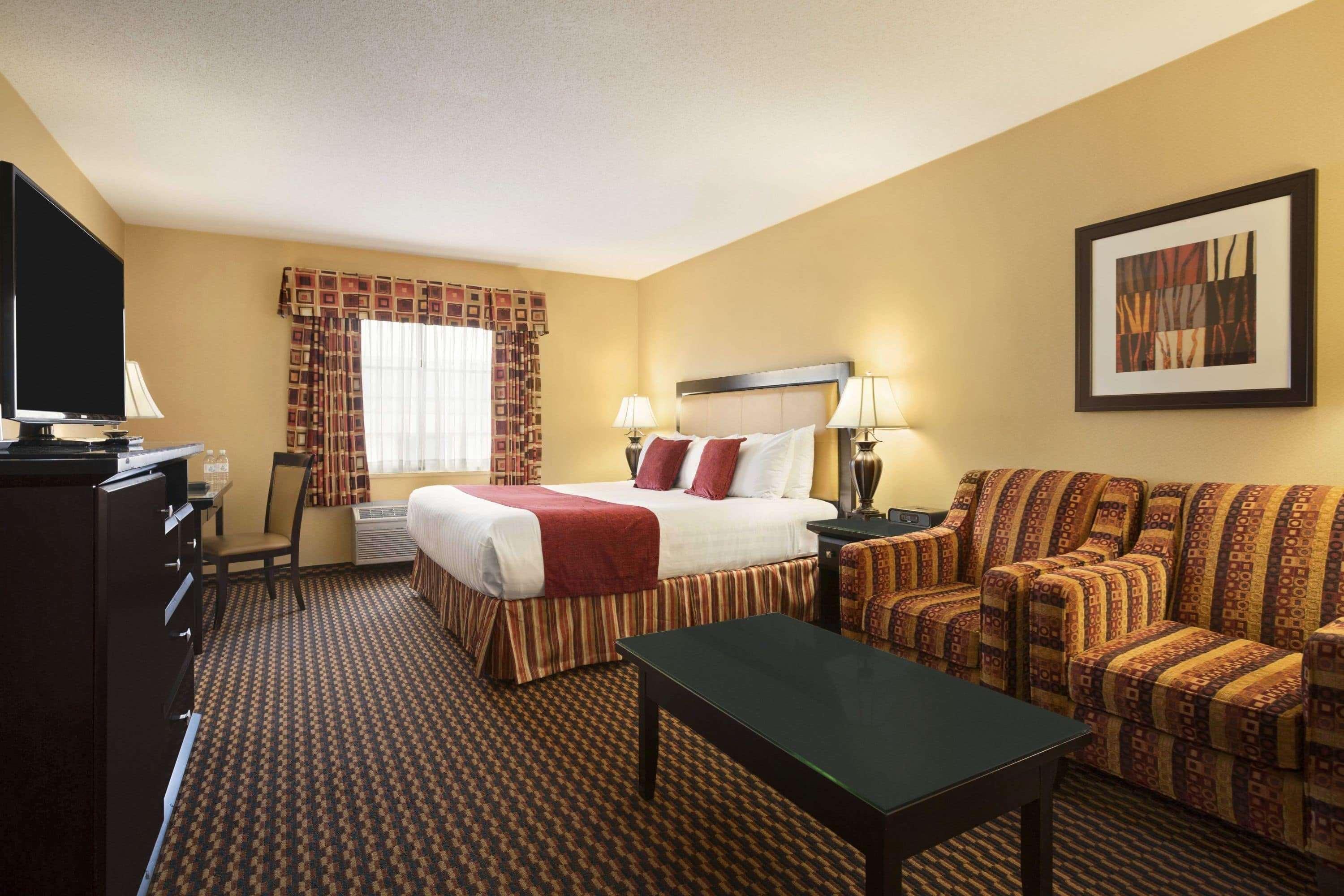 Ramada By Wyndham Surrey/Langley Hotell Eksteriør bilde